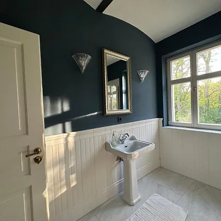 Schuwardt Auf Nordend Апартаменты *