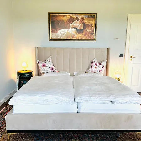 Schuwardt Auf Nordend * Ратенов